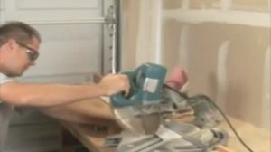 Как сделать внутренний угол карниза?