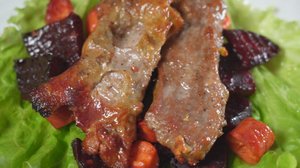 Простая кухня | Свинина, запечённая с овощами