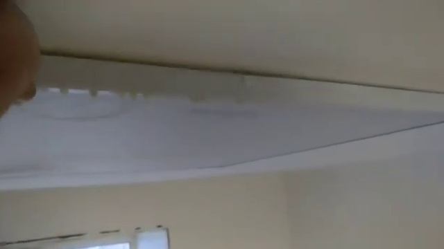 Заливали полы , залили Светильник ??? смотреть онлайн