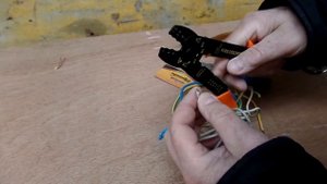 Бюджетные клещи для снятия изоляции обзор от Дачного мастера