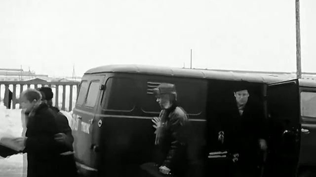 1970 год. Тюмень. 8 марта. Лучшие тюменские девушки и женщины 1970 года на рабочих местах.