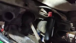 Замена амортизаторов и установка пневмо балонов в зад. пружины Hyundai Starex 4WD 2004г.
