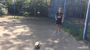 Уроки футбола#1 Как правильно делать навес.