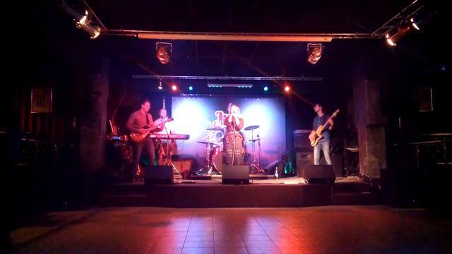 Тараканы "5 слов" | Необычное звучание | кавер-версия группы Overlove смотреть онлайн