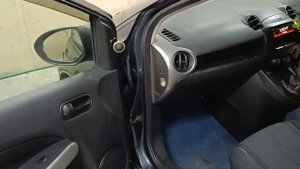 Замена штатных динамиков на акустику DL AUDIO GRYPHON PRO 165 MIDBASS в Mazda Demio поколение DE