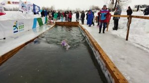 На озере Красном в Кемерово прошли соревнования по криатлону 2023. Второй день.