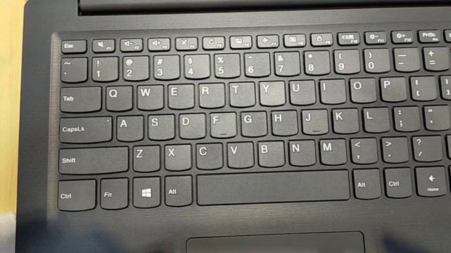 Lenovo v14-IKB -8130u-4-256GB SSD review indonesia смотреть онлайн