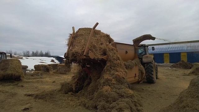 Соломоизмельчитель HAYBUSTER 2564