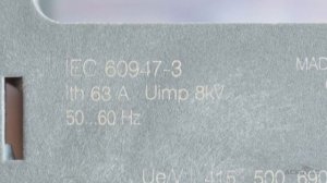 OT63F3C - Реверсивный рубильник 3-полюсный 63А (без ручки) ABB (1SCA105338R1001)