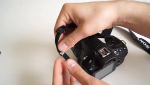 Как одеть ремень на зеркалку. Vitrust