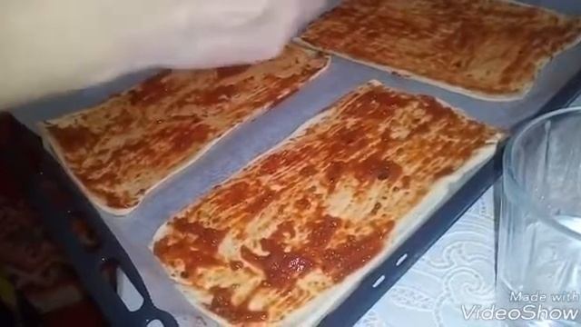 Пицца из готового слоёного теста