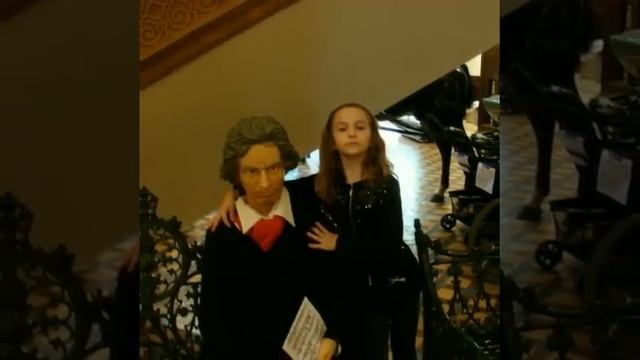 МАРЬЯНА РО В ДЕТСТВЕ -||- СТАРЫЕ ФОТО МАРЬЯНЫ РО смотреть онлайн