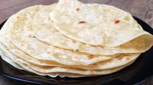 Мука и кипяток. Готовим тонкий хлеб на сковороде. Быстрый рецепт для вкусных завтраков. Лаваш за 5 м