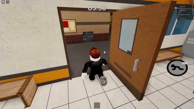 УБЕЖАЛ ОТ СТРАШНОГО МОНСТРА в Роблокс ПИГГИ 2! Roblox Piggy Book 2 смотреть онлайн