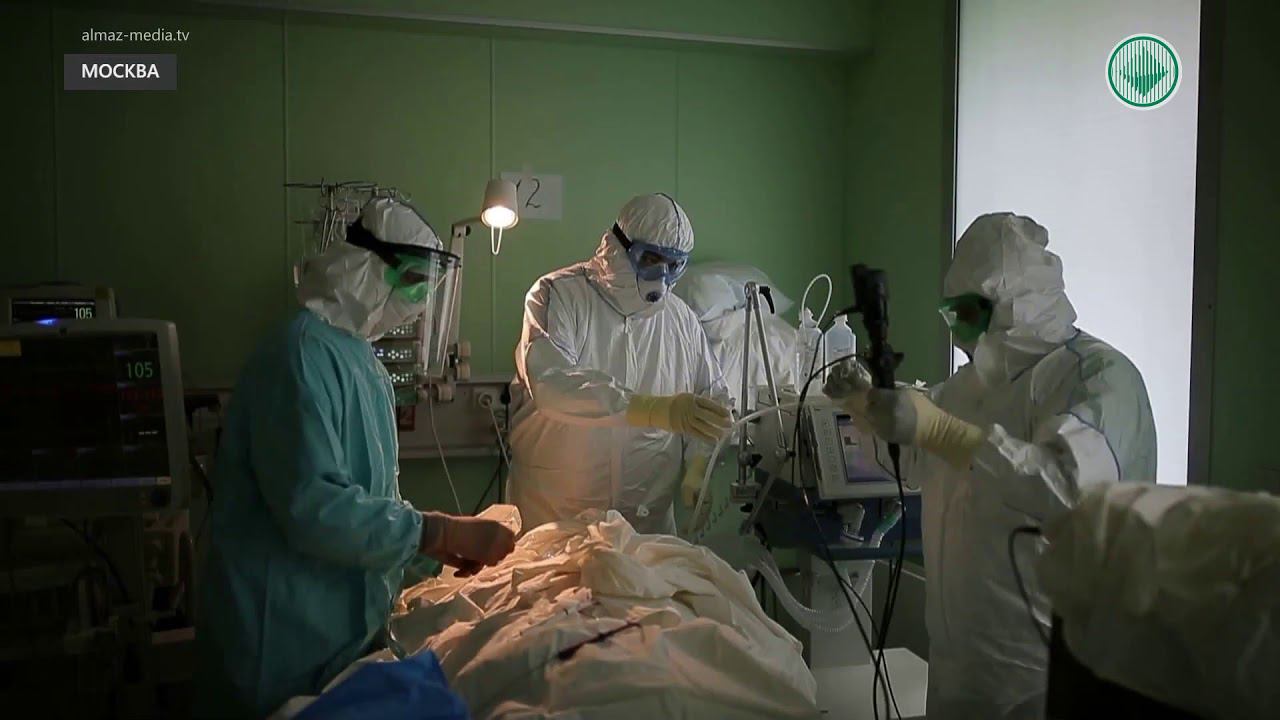 Нью йорк таймс 2022. 5 млн умерли. Новая коронавирусная инфекция фото. Перевернутый стол скандал фото реальные. Миллионы людей.