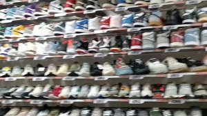 НАШЁЛ Где купить обувь - кроссовки оптом | Товарный бизнес!