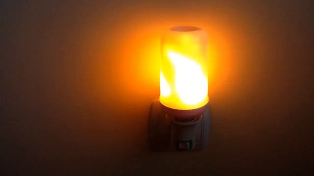 Светодиодная лампочка, имитирующая огонь. смотреть онлайн