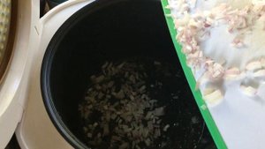 Утка с грибами/Рецепт для Мультиварки