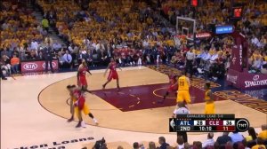 J.R. Smith three points in match Cleveland - Hawks