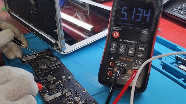 Macbook A1466 Dead Solution: Step-by-Step Tutorial. From Dead to Alive: Fixing a Macbook A1466 смотреть онлайн