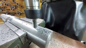 Фрезеровка шпонпаза 12х120мм. на валу. 676 станок