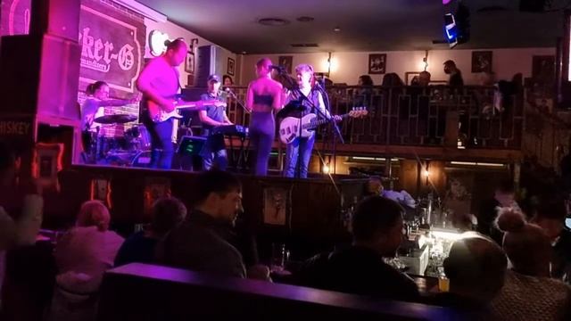 Kings of Disco Docker G Pub 01 Oct 2021 смотреть онлайн