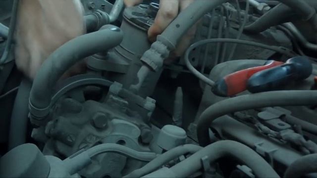 Замена жидкости в ГУР (подробная видеоинструкция)