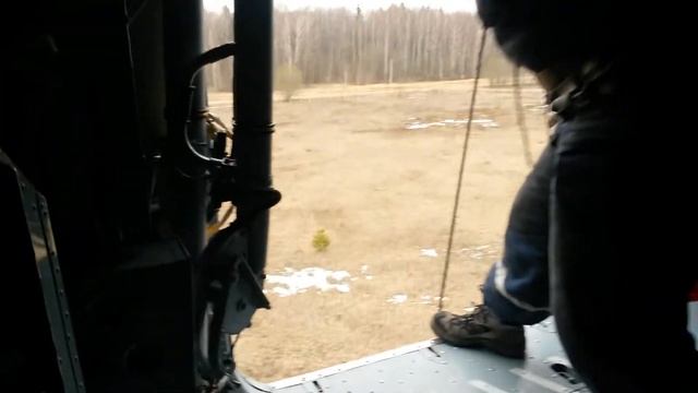 Спуск с МИ-8: от первого лица смотреть онлайн