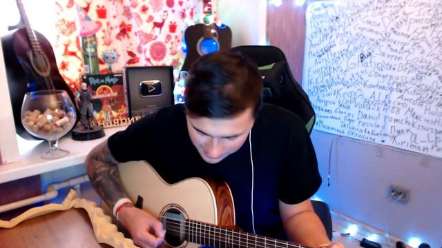 ДЕВОЧКА С УЛЫБКОЙ НА ЛИЦЕ-акустика Ярик Бро