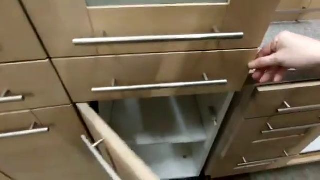 угловая кухня Италия фасады массив смотреть онлайн