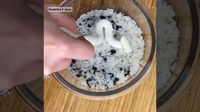 Слоеный салат-суши за 5 минут на ужин без заморочек???? #food #салат #суши #нори #краснаярыба