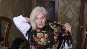 Видеообзор пп платочков в размере 125×125 Часть1 #павловопосадский#платок#шаль#обзор