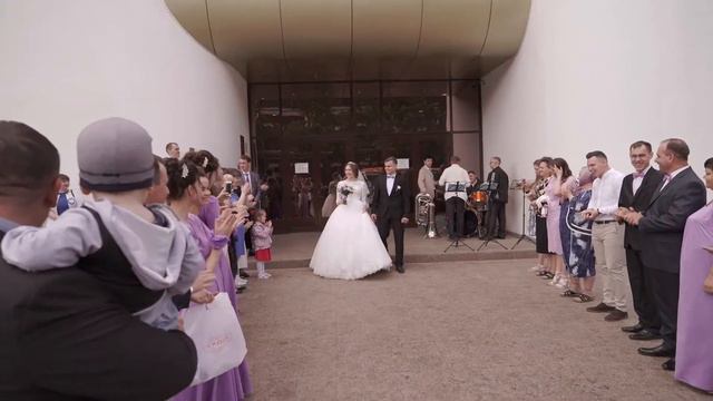 Трогательный свадебный клип|Марк и Валентина|2017 Киров смотреть онлайн