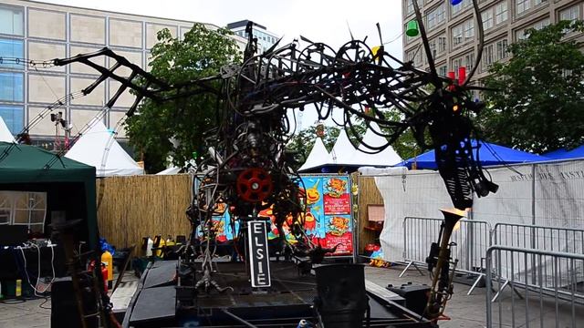 Берлин, Александрплац. смотреть онлайн