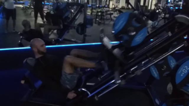 Хочешь большие руки- качай ноги!) смотреть онлайн