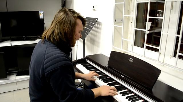 Digitálne piano Yamaha смотреть онлайн