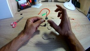 Крючки со стопором для ловли СОМА С КВОКОМ.