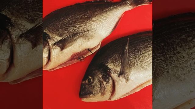 Жареная рыба (дорадо) с луком ? Fried fish (dorado) with onions ? Пиязбен қуырылған балық (дорадо)