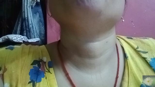 Neck Gulping || Water Drinking ? || Neck Show || Neck Gulp || Drink Water || смотреть онлайн