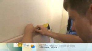Установка распашной двустворчатой двери