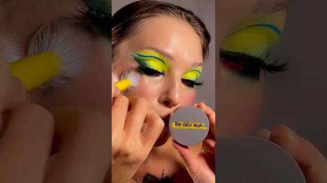 #makeup #makeupartist #makeuptutorial #green #mua эстетика зеленых макияжей