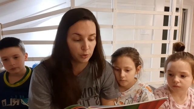 СКАЗКА О ПАУЧКЕ ПАШЕ Читаем перед сном ВЫПУСК#9 Vinograd Family - Виноградовы смотреть онлайн