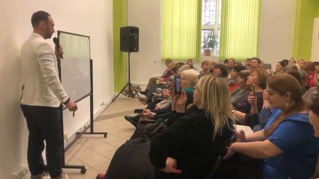 Запись прямой трансляции с открытия нового РЦ в Москве