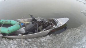 Плавающий снегоход.