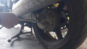 Снятие заднего колеса FJR