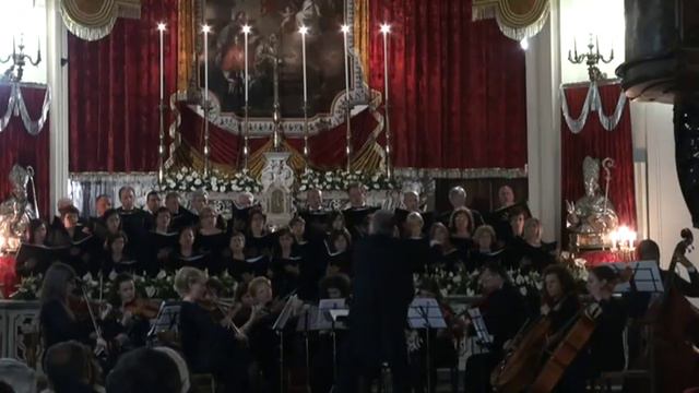 Ave Verum C.Saint-Saens - Polifonica Rosa Ponselle смотреть онлайн