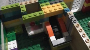 мини аэропорт с самолётами из лего