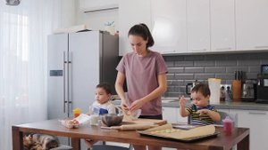 КАК ОТПРАВИТЬ РЕБЕНКА В САД | Как провожать в сад или школу без слез