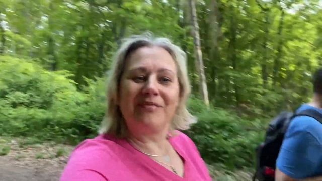 Какие красивые поля/ Причёска у лошадей/ Завтрак в прекрасном месте/ Покупки/ Чёрный лебедь, нутрии смотреть онлайн