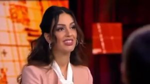 Шоу об Оксане Воеводиной